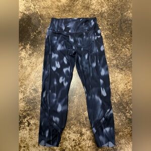 Elegant Navy Tie-Dye Leggings